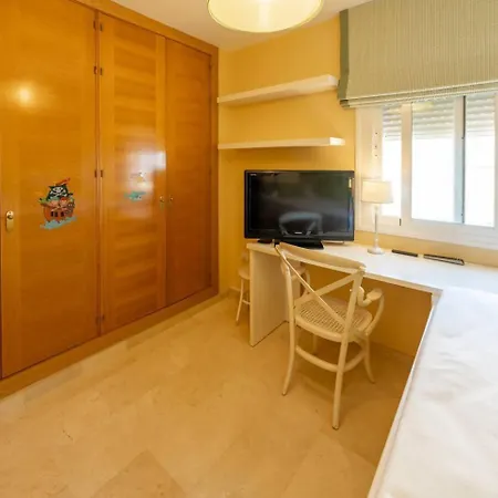 El Oasis De Periana * Torre Del Mar